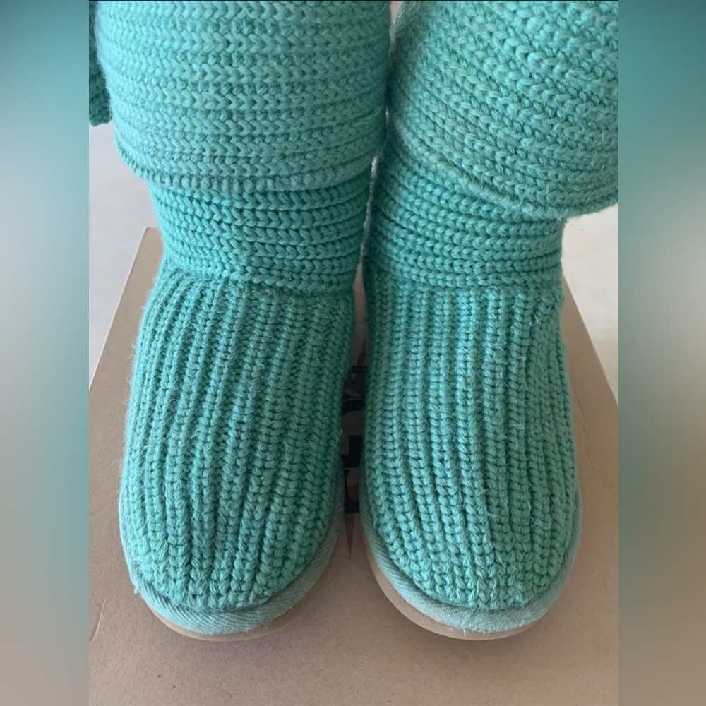 Ugg Australia Girls Classic Cardy Boots #5649-Big Girls Size 4 - Spearmint -VGUC